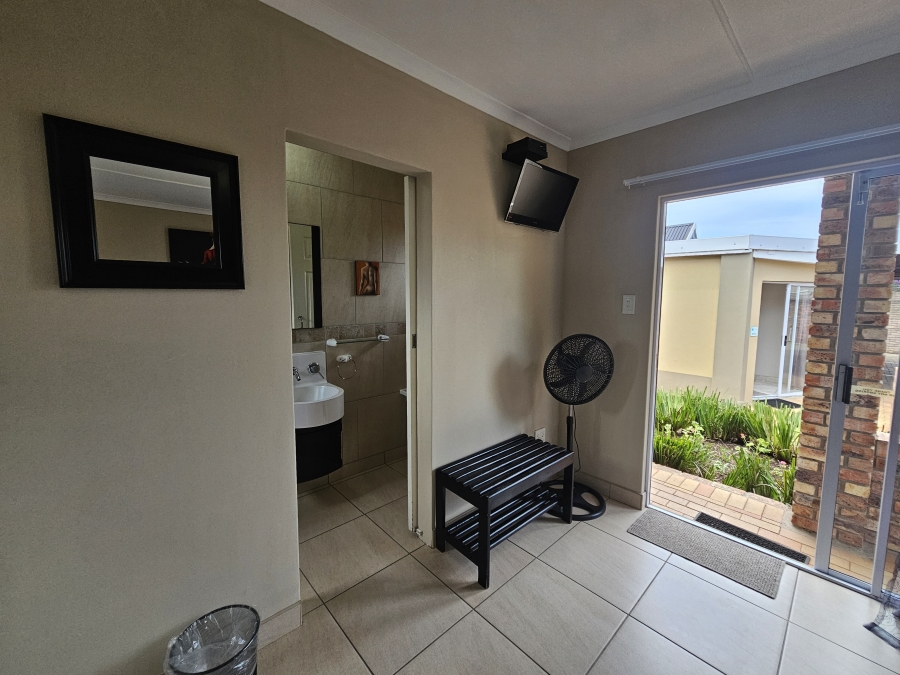 Commercial Property for Sale in Vincent Eastern Cape